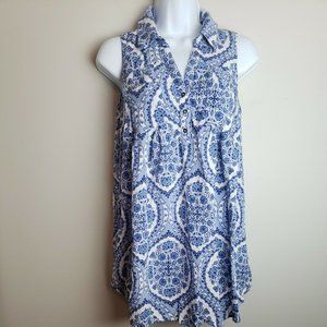 Motherhood Maternity Top Shirt Medium Sleeveless  Blue & White